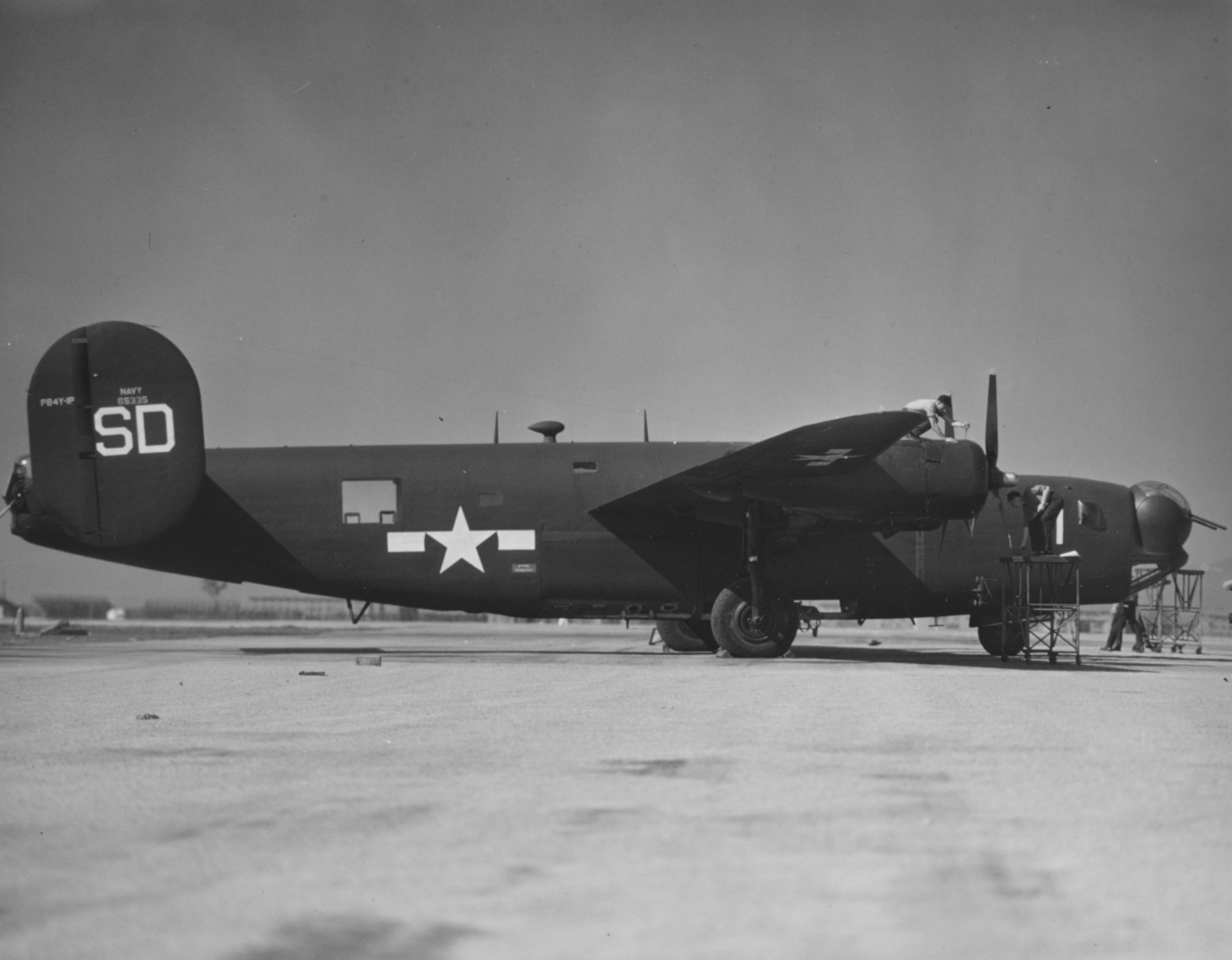 Consolidated PB4Y-1P, photographic aircraft (Bu# 65335)