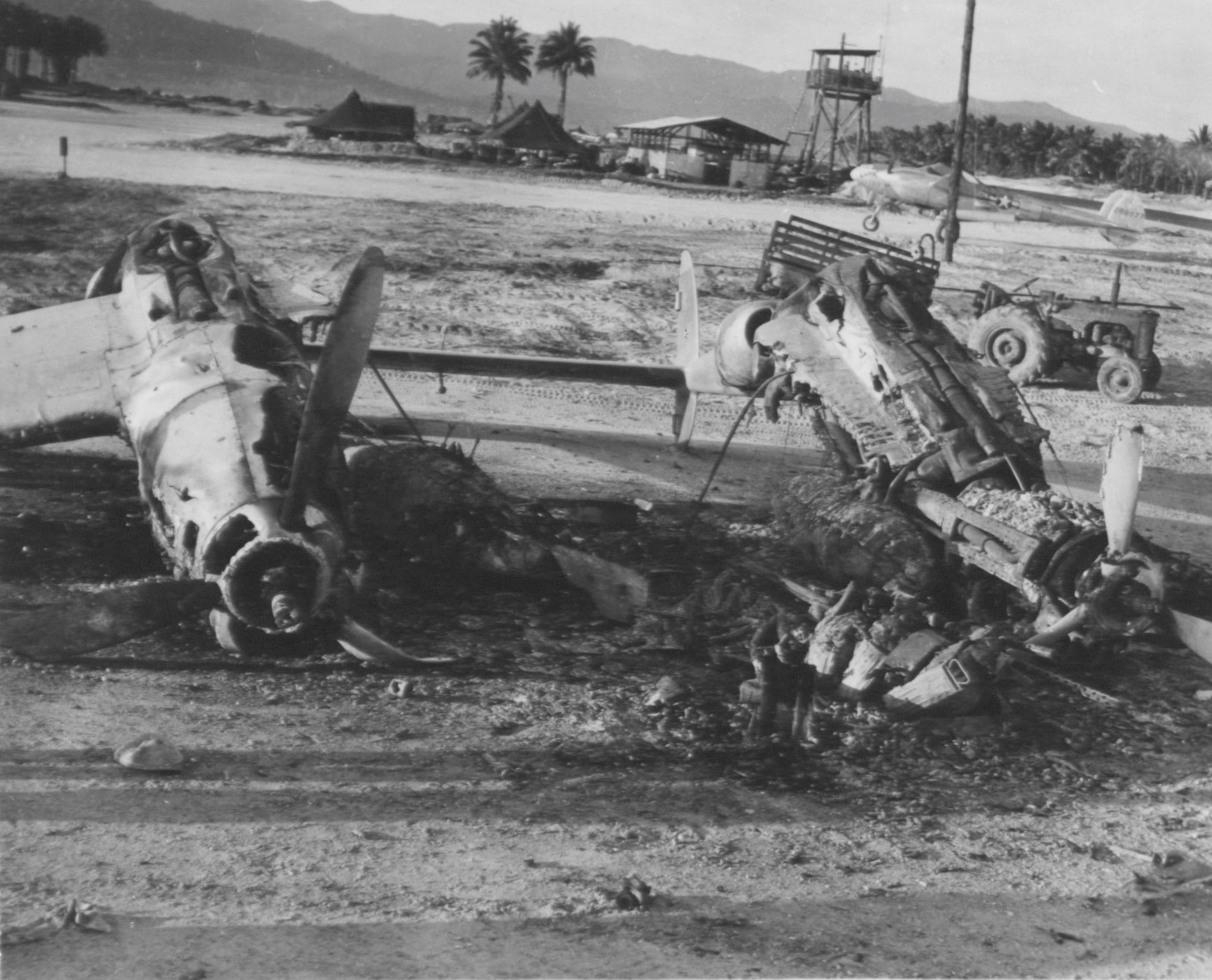 P-38 destroyed at Middleburg